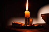 Founded in 1909 by Mabel Baker, Colonial Candle® is one of America’s most enduring candle brands. With more than 110 years of heritage, the company blends traditional craftsmanship with modern fragrance innovation—creating candles designed to elevate everyday moments, celebrations, and seasonal rituals.